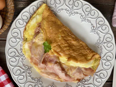 Omelette al Prosciutto